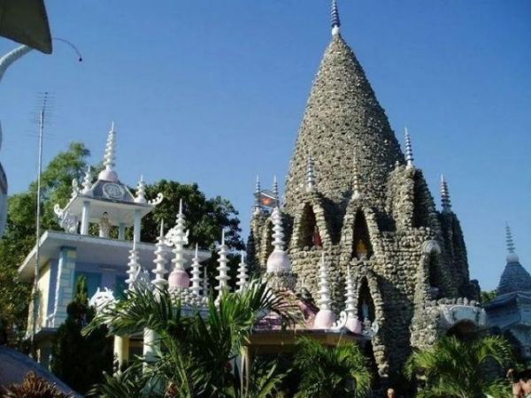 Tu Van Pagoda
